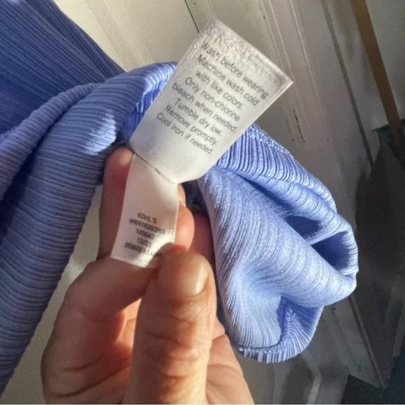 9West cornflower blue blouse, women's Large​​​​​​​ - Picture 11 of 12